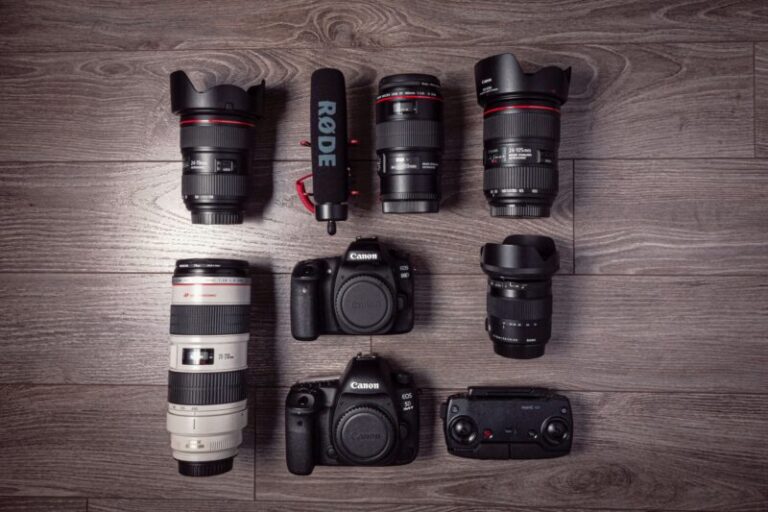 10 Best Canon Lenses for Travel Photography in 2024 (Top Picks)